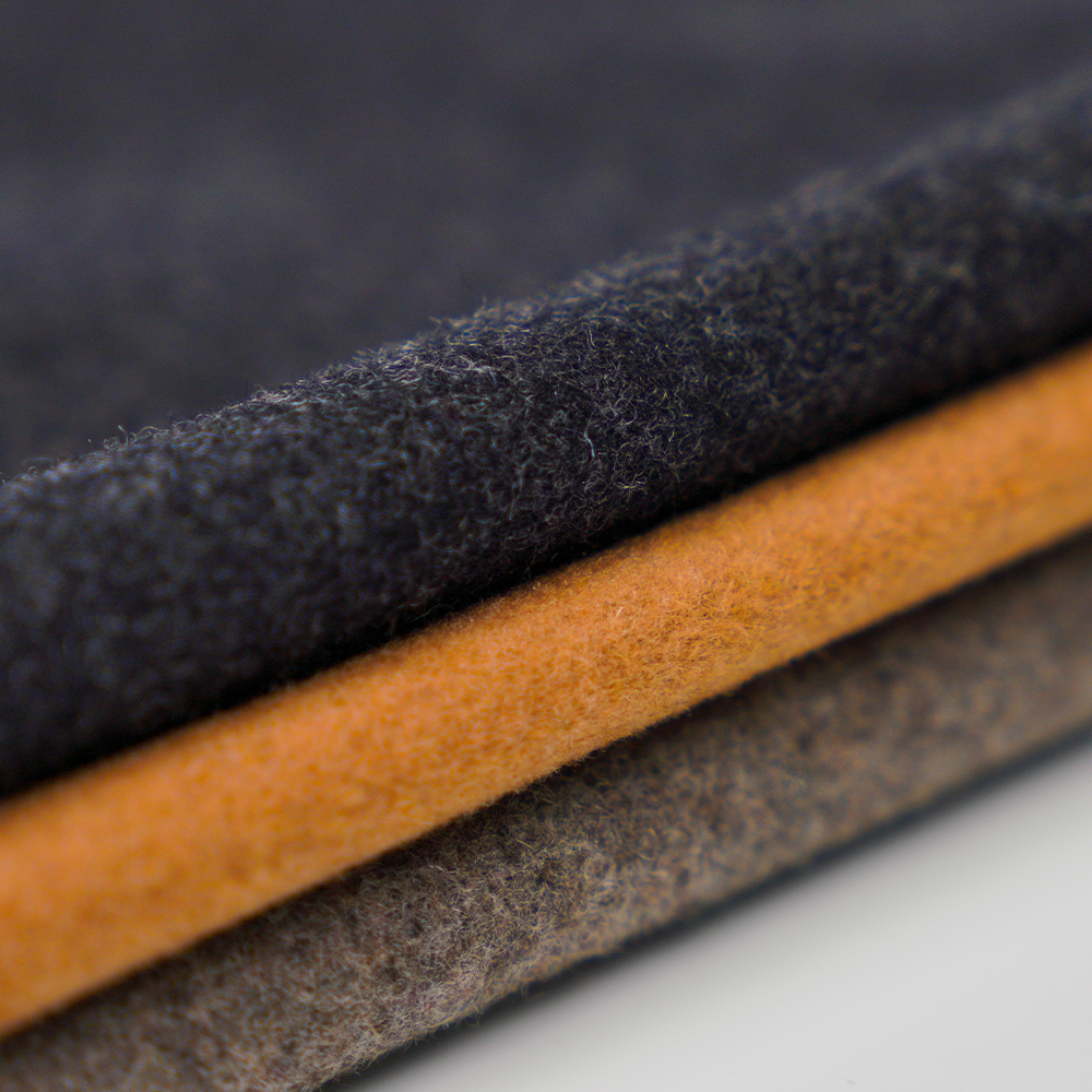 60% Lana, 30% Polyester, 10% Alia Fibra, 800G/M, Gray, Melton ML-90345