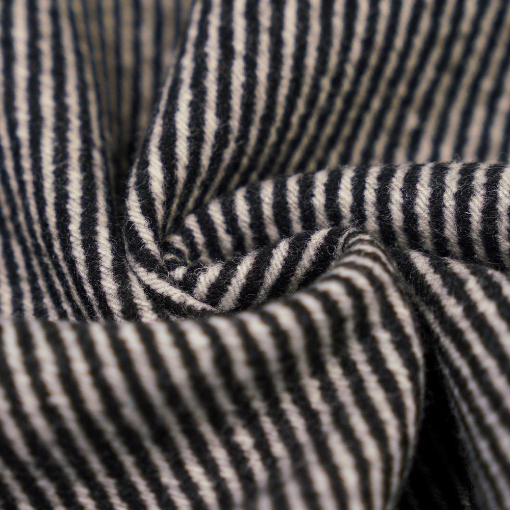 L% Lana, 40% Polyester, 10% Fiber, 680G/M, Black and White, Twill Melton Fabric, ML-S0622-141